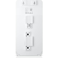 The Ubiquiti UACC-LRE 1-Port Long-Range PoE+ Extender is gigabit adapter that allows you to easily and inexpensively expand your ethernet network's range. With its two (2) GbE RJ45 ports
